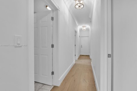 Casa en venta en Boca Raton, Florida, 5 dormitorios, 329.8 m2 № 1946018 - foto 20