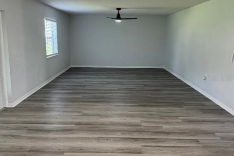 Casa en venta en Alachua, Florida, 5 dormitorios, 260.5 m2 № 1907543 - foto 11