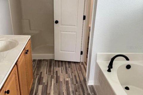Casa en venta en Alachua, Florida, 5 dormitorios, 260.5 m2 № 1907543 - foto 30