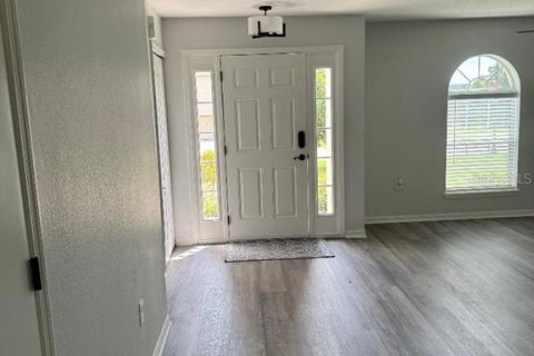 Casa en venta en Alachua, Florida, 5 dormitorios, 260.5 m2 № 1907543 - foto 4