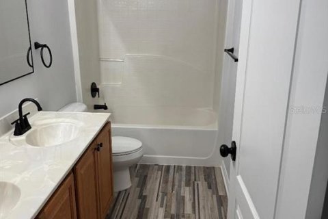 Casa en venta en Alachua, Florida, 5 dormitorios, 260.5 m2 № 1907543 - foto 18