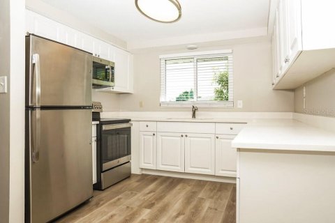 Casa en alquiler en Venice, Florida, 2 dormitorios, 93.46 m2 № 1914013 - foto 6