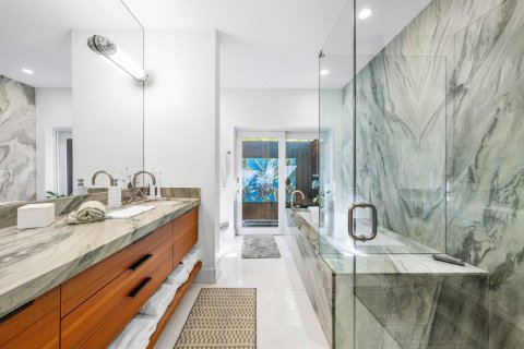 Casa en venta en Manalapan, Florida, 5 dormitorios, 439.8 m2 № 2087745 - foto 16
