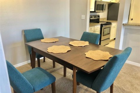Condominio en alquiler en Orlando, Florida, 2 dormitorios, 99.68 m2 № 2100859 - foto 6