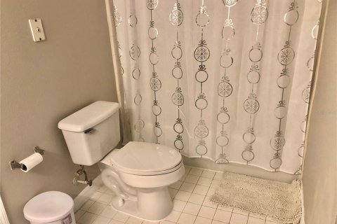 Condominio en alquiler en Orlando, Florida, 2 dormitorios, 99.68 m2 № 2100859 - foto 13