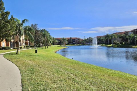 Condominio en alquiler en Orlando, Florida, 2 dormitorios, 99.68 m2 № 2100859 - foto 29