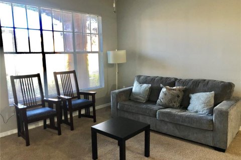 Condominio en alquiler en Orlando, Florida, 2 dormitorios, 99.68 m2 № 2100859 - foto 4