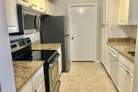 Condominio en alquiler en Orlando, Florida, 2 dormitorios, 99.68 m2 № 2100859 - foto 9