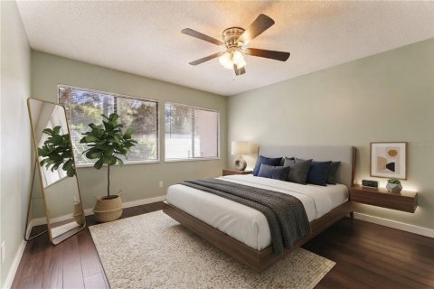 Townhouse in Fern Park, Florida 3 bedrooms, 175.49 sq.m. № 2393745 - photo 14