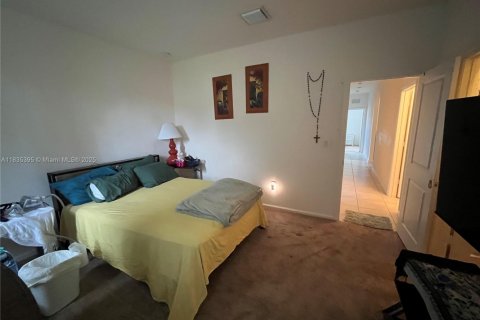 House in Homestead, Florida 4 bedrooms, 149.67 sq.m. № 1964903 - photo 13