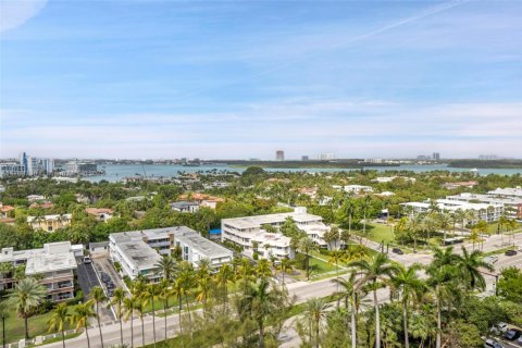 Condo in Bal Harbour, Florida, 2 bedrooms  № 1868443 - photo 14