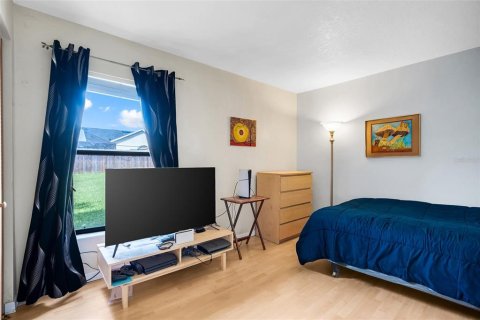 Villa ou maison à vendre à Kissimmee, Floride: 4 chambres, 185.99 m2 № 2148172 - photo 18