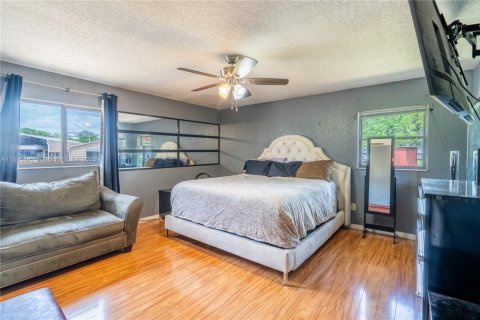 Casa en venta en Ocala, Florida, 3 dormitorios № 2013925 - foto 26