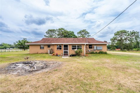 Casa en venta en Ocala, Florida, 3 dormitorios № 2013925 - foto 11