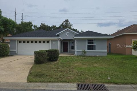 Casa en venta en Summerfield, Florida, 2 dormitorios, 150.22 m2 № 1856780 - foto 1