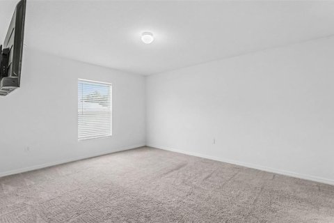 House in Bartow, Florida 4 bedrooms, 174.47 sq.m. № 2323318 - photo 21