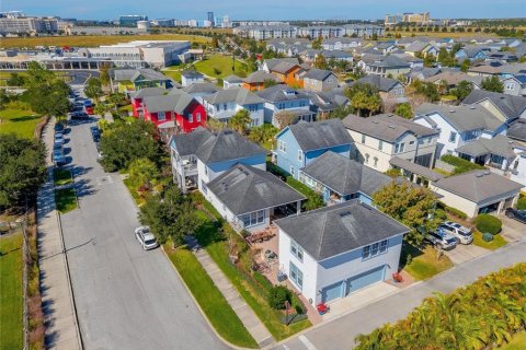 Villa ou maison à vendre à Orlando, Floride: 4 chambres, 310.48 m2 № 2156355 - photo 5