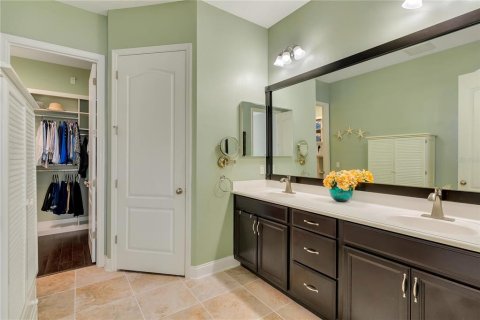 Villa ou maison à vendre à Orlando, Floride: 4 chambres, 310.48 m2 № 2156355 - photo 24