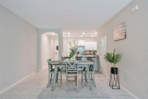 Adosado en venta en Ruskin, Florida, 3 dormitorios, 166.85 m2 № 1580147 - foto 9