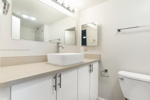 Купить таунхаус в Авентура, Флорида 3 спальни, 123.56м2, № 2056971 - фото 14