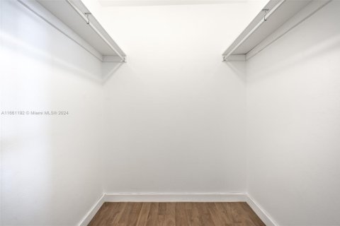 Купить таунхаус в Авентура, Флорида 3 спальни, 123.56м2, № 2056971 - фото 16