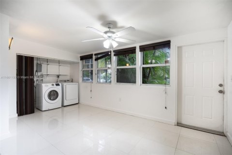 Купить таунхаус в Авентура, Флорида 3 спальни, 123.56м2, № 2056971 - фото 8