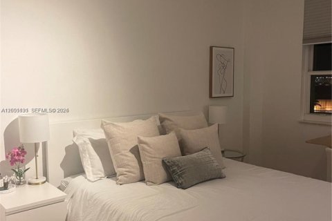 Copropriété à louer à Miami, Floride: 1 chambre, 72.46 m2 № 2065172 - photo 3