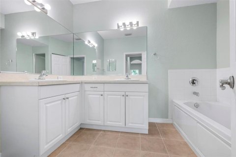 Condo in Palmetto, Florida, 3 bedrooms  № 1880961 - photo 17