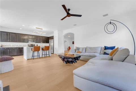 Купить виллу или дом в Майами, Флорида 4 спальни, 210.42м2, № 1997373 - фото 10