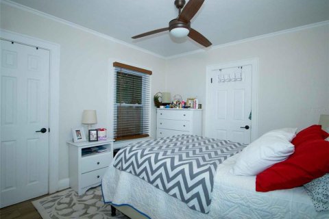 House in Orlando, Florida 2 bedrooms, 87.79 sq.m. № 1626002 - photo 10