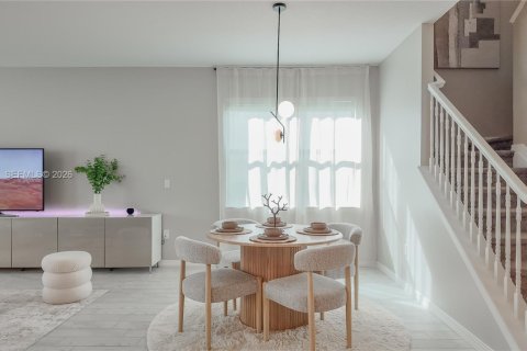 House in Tamarac, Florida 4 bedrooms, 218.97 sq.m. № 2065202 - photo 7