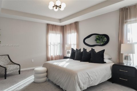 House in Tamarac, Florida 4 bedrooms, 218.97 sq.m. № 2065202 - photo 9