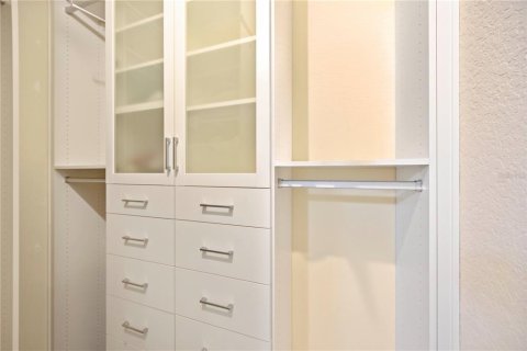 Condo in Sarasota, Florida, 3 bedrooms  № 1790107 - photo 23