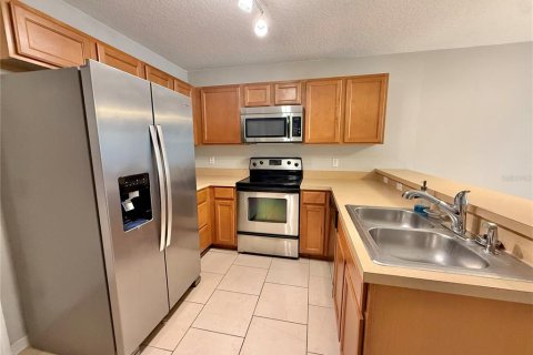 Adosado en venta en Orlando, Florida, 3 dormitorios, 138.89 m2 № 2195954 - foto 3