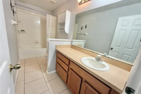 Adosado en venta en Orlando, Florida, 3 dormitorios, 138.89 m2 № 2195954 - foto 13