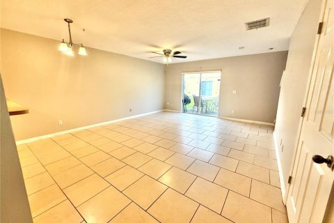 Adosado en venta en Orlando, Florida, 3 dormitorios, 138.89 m2 № 2195954 - foto 6
