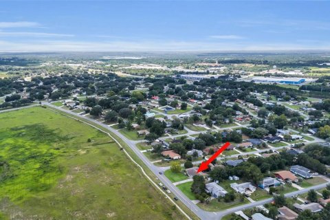 House in Ocala, Florida 3 bedrooms, 169.64 sq.m. № 1849503 - photo 28