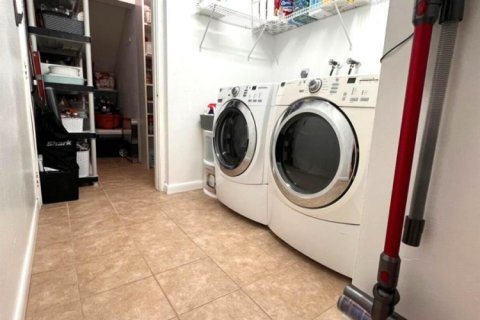 Condominio en venta en Coral Springs, Florida, 3 dormitorios, 145.86 m2 № 2176054 - foto 17