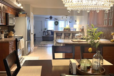 Condominio en venta en Coral Springs, Florida, 3 dormitorios, 145.86 m2 № 2176054 - foto 16