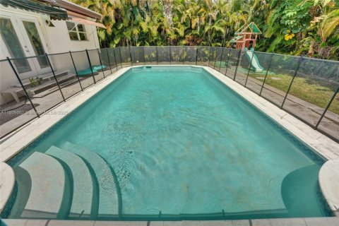Casa en venta en Hallandale Beach, Florida, 3 dormitorios, 176.89 m2 № 1752448 - foto 26