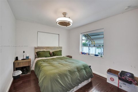 Casa en venta en Hallandale Beach, Florida, 3 dormitorios, 176.89 m2 № 1752448 - foto 29