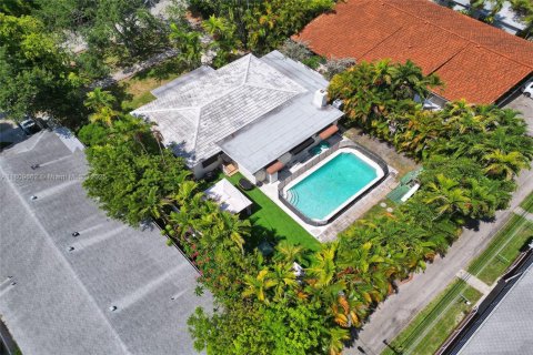 Casa en venta en Hallandale Beach, Florida, 3 dormitorios, 176.89 m2 № 1752448 - foto 16