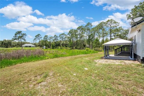 House in Eustis, Florida 3 bedrooms, 133.22 sq.m. № 2099623 - photo 28