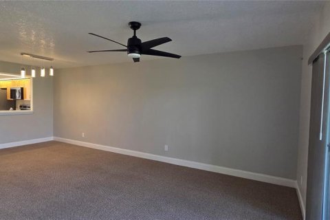 Copropriété à louer à Orlando, Floride: 2 chambres, 94.11 m2 № 2414966 - photo 5