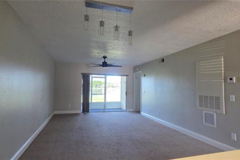 Copropriété à louer à Orlando, Floride: 2 chambres, 94.11 m2 № 2414966 - photo 6