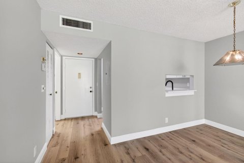 Купить кондоминиум в Делрей-Бич, Флорида 6 комнат, 63.17м2, № 2147356 - фото 22