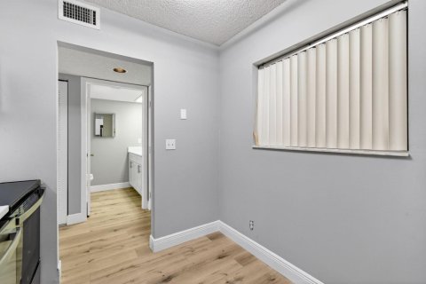 Купить кондоминиум в Делрей-Бич, Флорида 6 комнат, 63.17м2, № 2147356 - фото 27