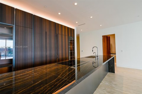 Купить кондоминиум в Майами, Флорида 3 спальни, 232.53м2, № 2149246 - фото 4