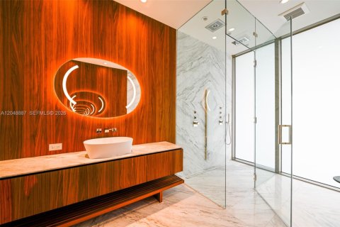 Купить кондоминиум в Майами, Флорида 3 спальни, 232.53м2, № 2149246 - фото 15
