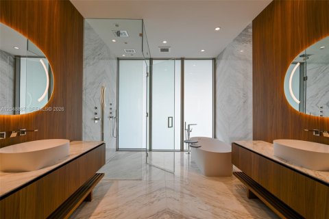 Купить кондоминиум в Майами, Флорида 3 спальни, 232.53м2, № 2149246 - фото 14